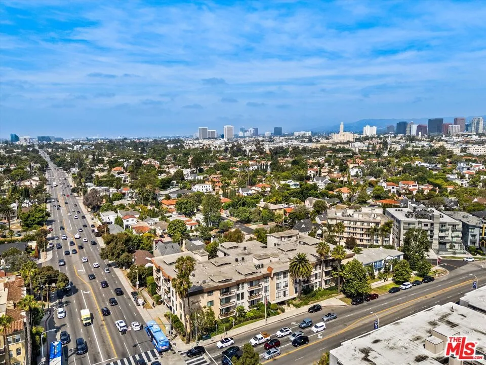 2175 S Beverly Glen Boulevard #406 Los Angeles, CA 90025