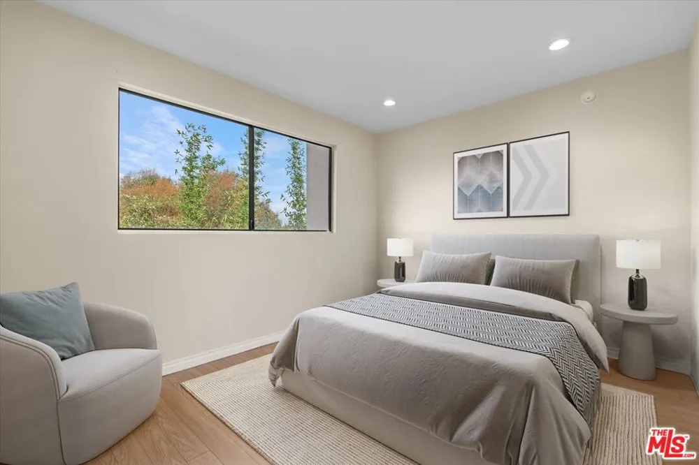 2175 S Beverly Glen Boulevard #406 Los Angeles, CA 90025