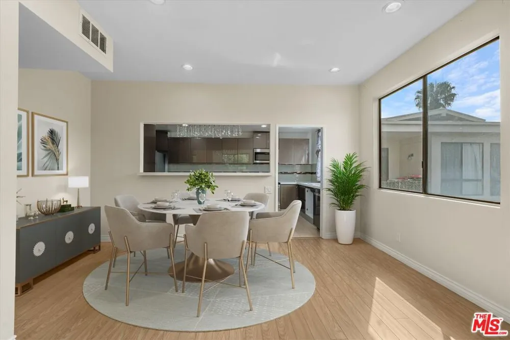 2175 S Beverly Glen Boulevard #406 Los Angeles, CA 90025
