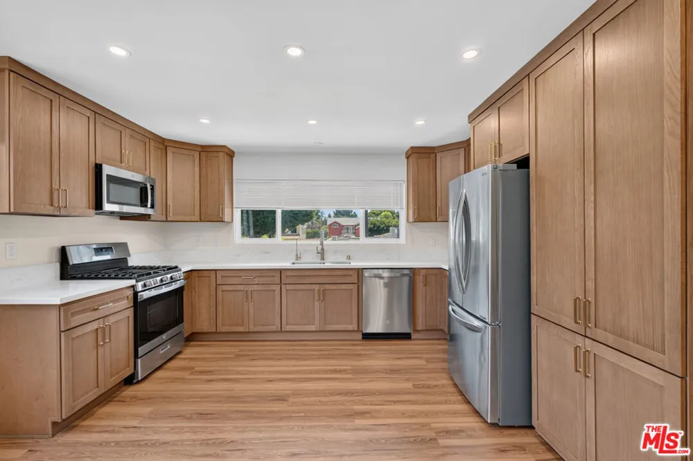 4170 Madison Avenue #4170 1/2 Culver City, CA 90232