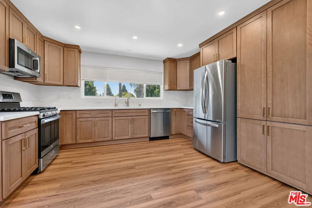 4170 Madison Avenue #4170 1/2 Culver City, CA 90232