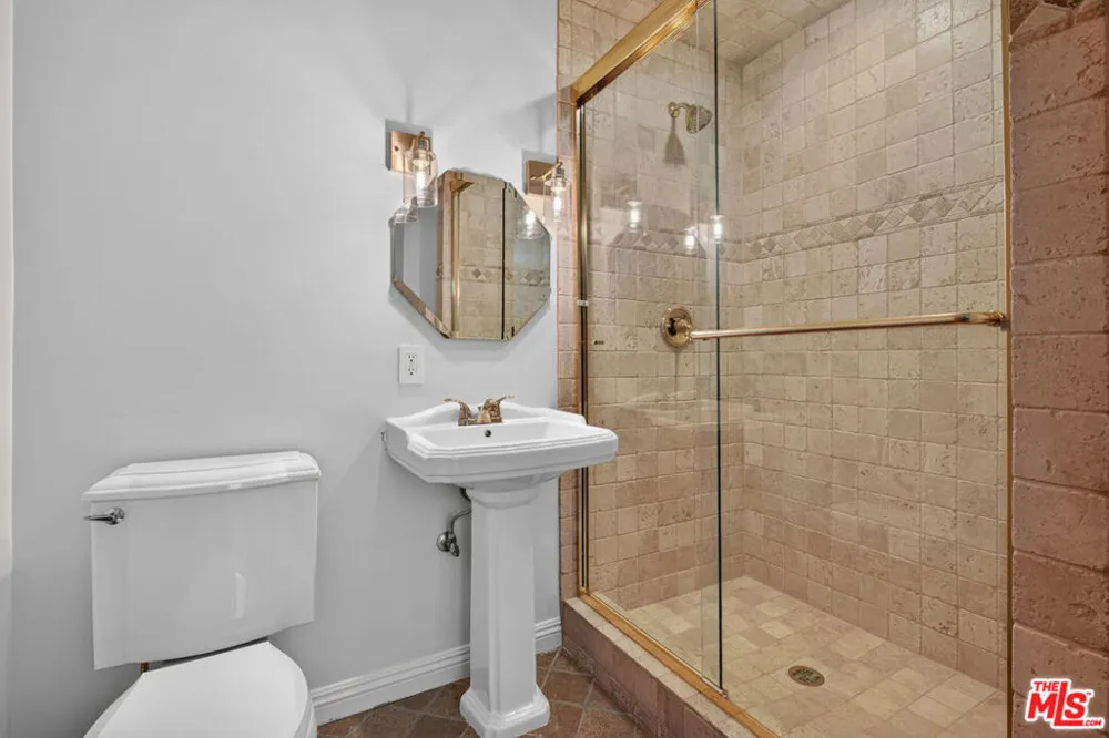 4170 Madison Avenue #4170 1/2 Culver City, CA 90232