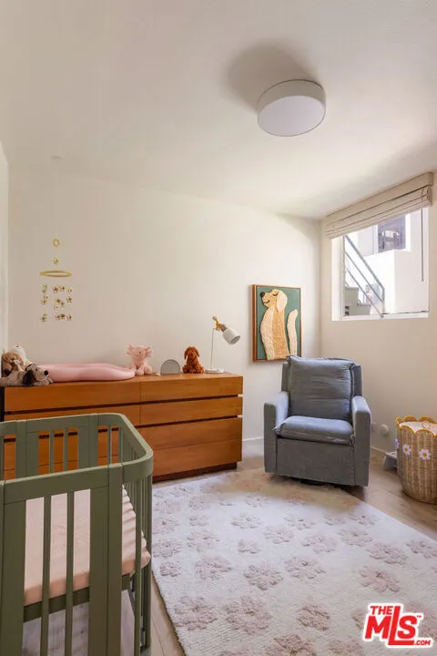 2433 28th Street #B Santa Monica, CA 90405