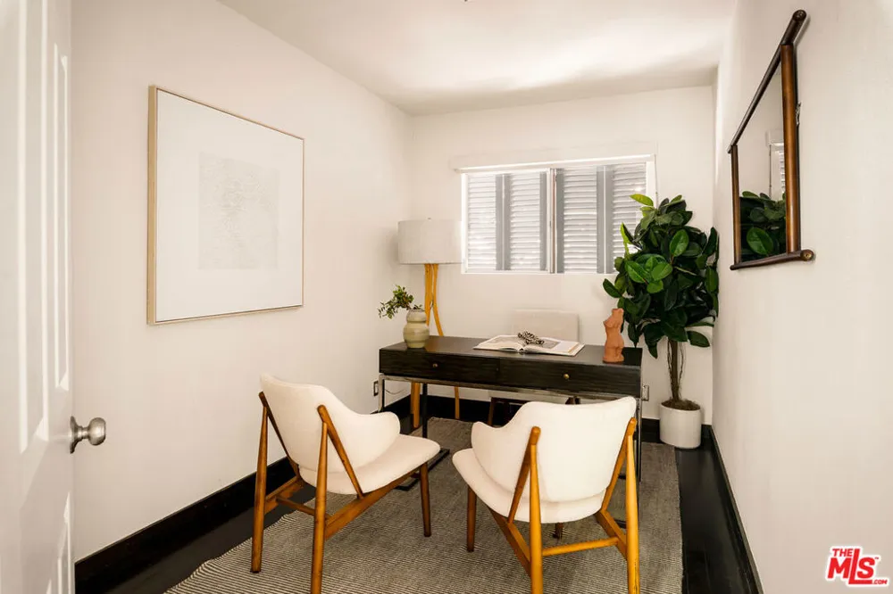 10216 Cielo Drive Los Angeles, CA 90210