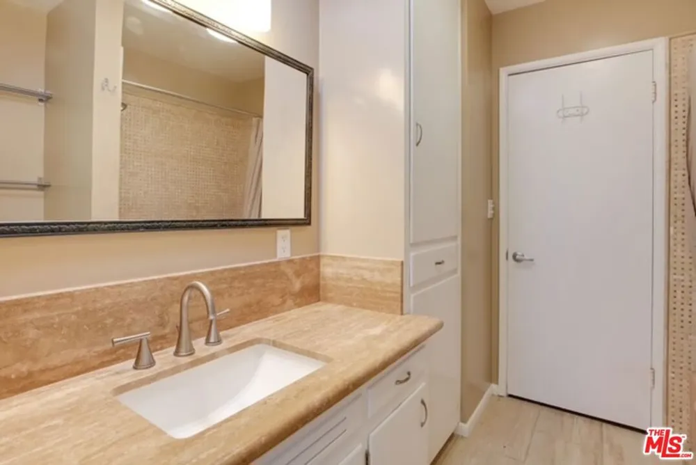 112 Crestview Lane Santa Barbara, CA 93108