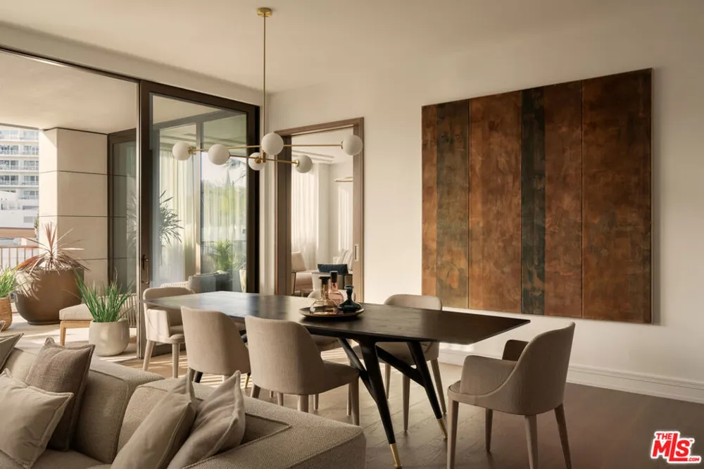 9900 S Santa Monica Boulevard #2D Beverly Hills, CA 90212