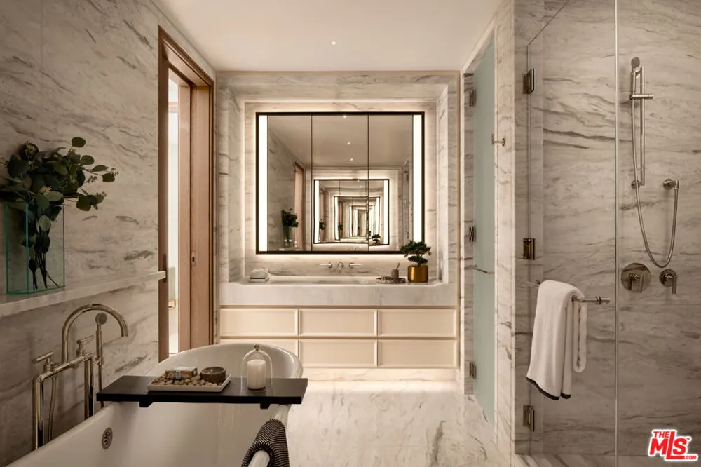 9900 S Santa Monica Boulevard #2D Beverly Hills, CA 90212