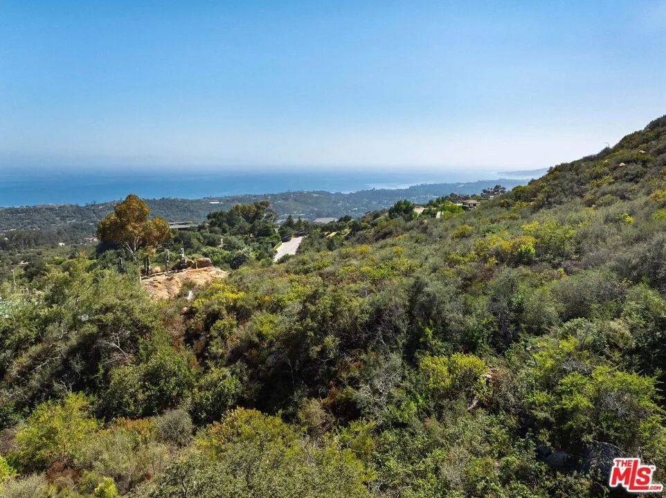 2770 Bella Vista Drive Santa Barbara, CA 93108
