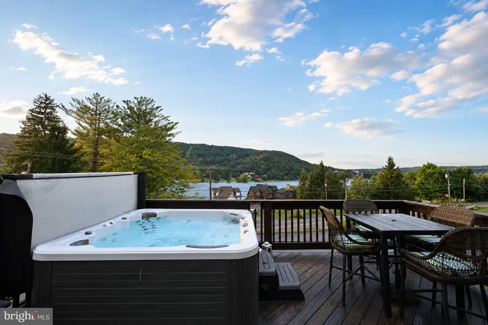 1278 DEEP CREEK DRIVE #1B Mc Henry, MD 21541