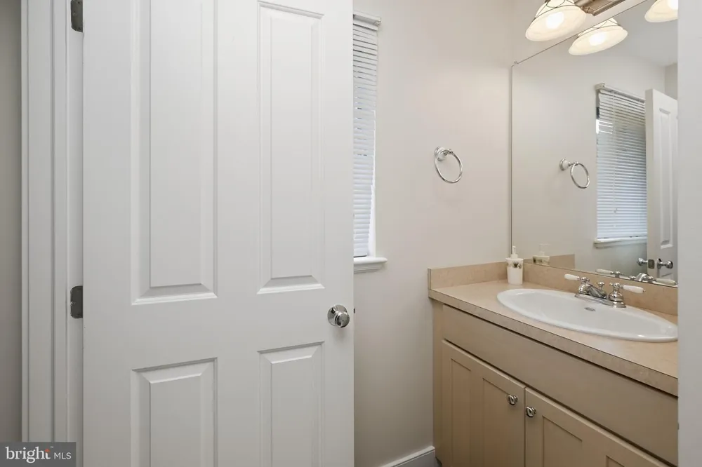1278 DEEP CREEK DRIVE #1B Mc Henry, MD 21541