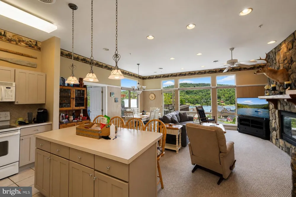 1278 DEEP CREEK DRIVE #1B Mc Henry, MD 21541