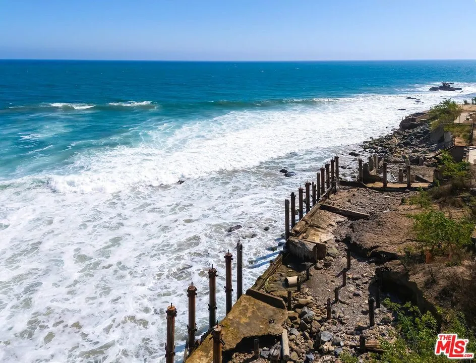 19850 Pacific Coast Highway Malibu, CA 90265