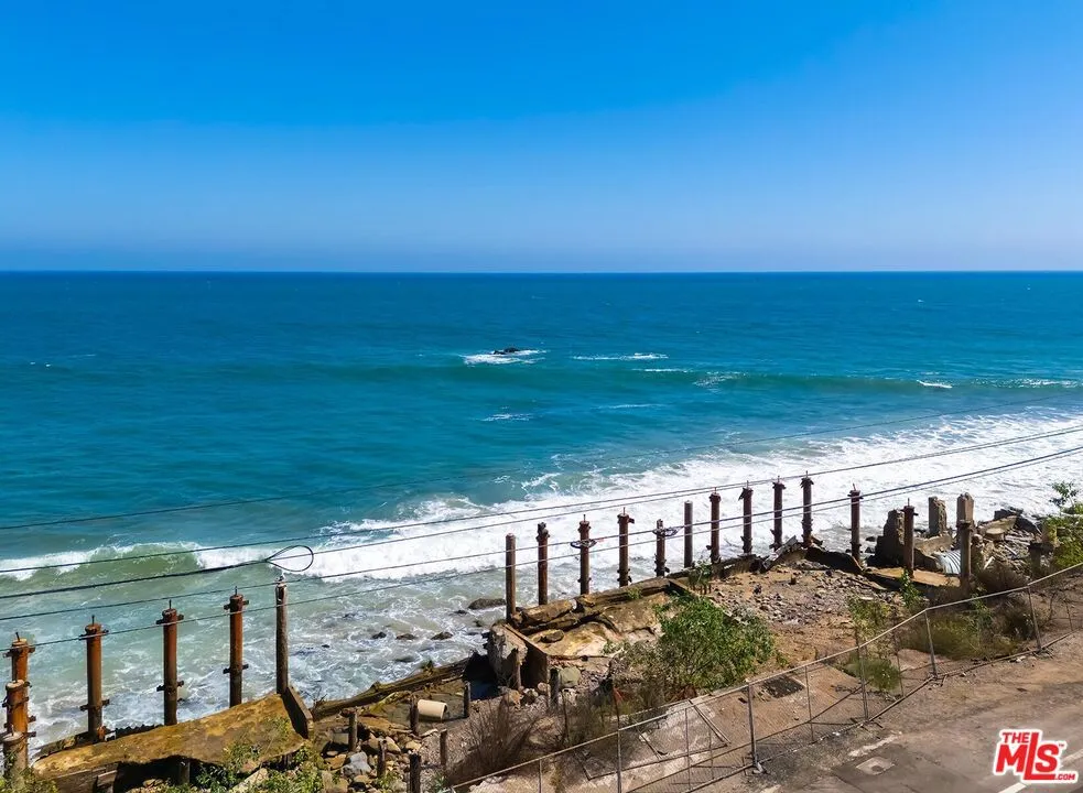 19850 Pacific Coast Highway Malibu, CA 90265