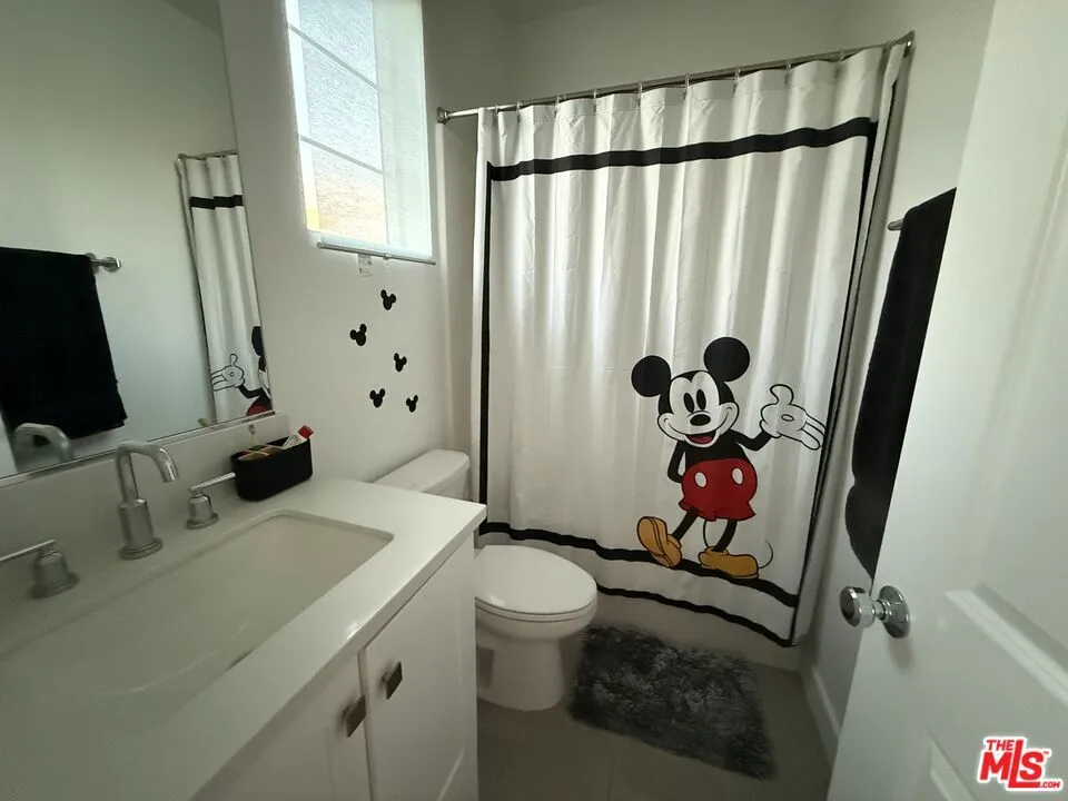 27417 Horizon View Lane Valencia, CA 91381
