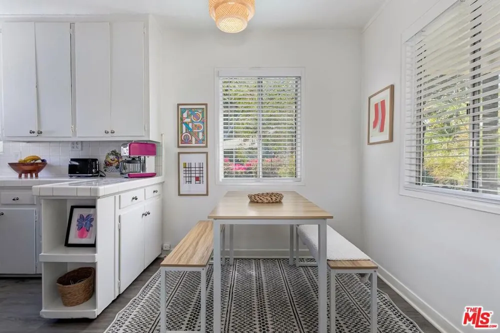 8597 Higuera Street Culver City, CA 90232