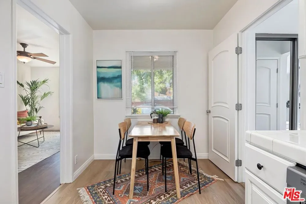 8597 Higuera Street Culver City, CA 90232