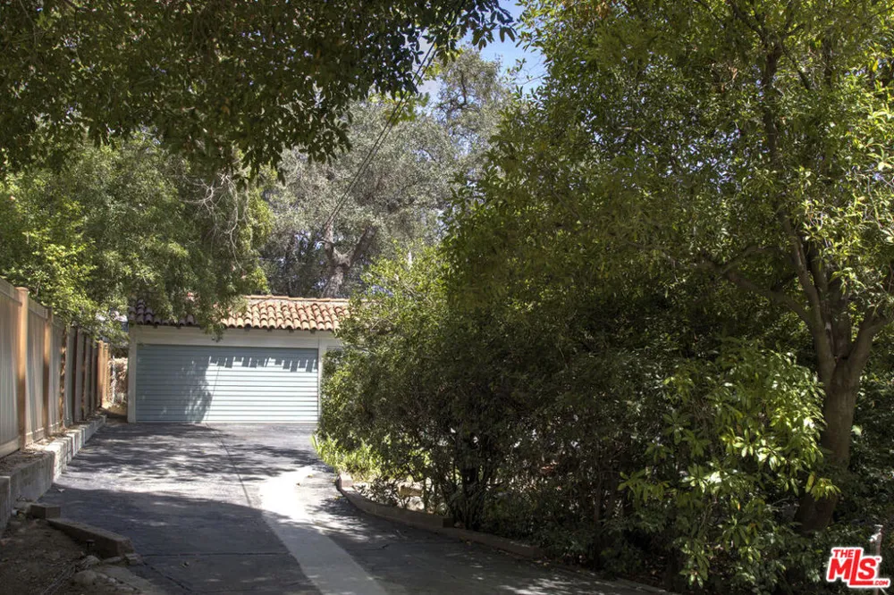 1788 Pepper Drive Altadena, CA 91001