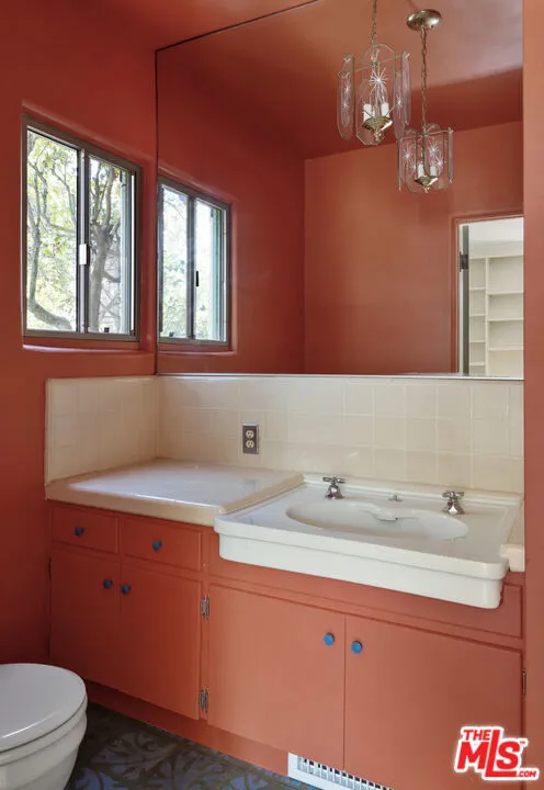 1788 Pepper Drive Altadena, CA 91001