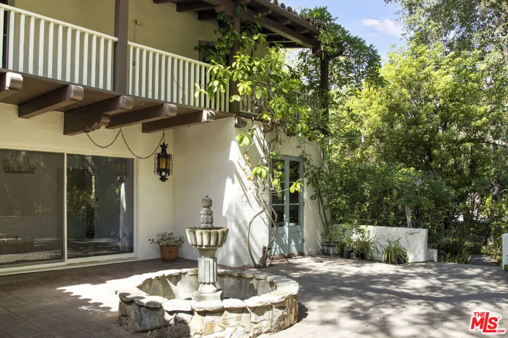 1788 Pepper Drive Altadena, CA 91001