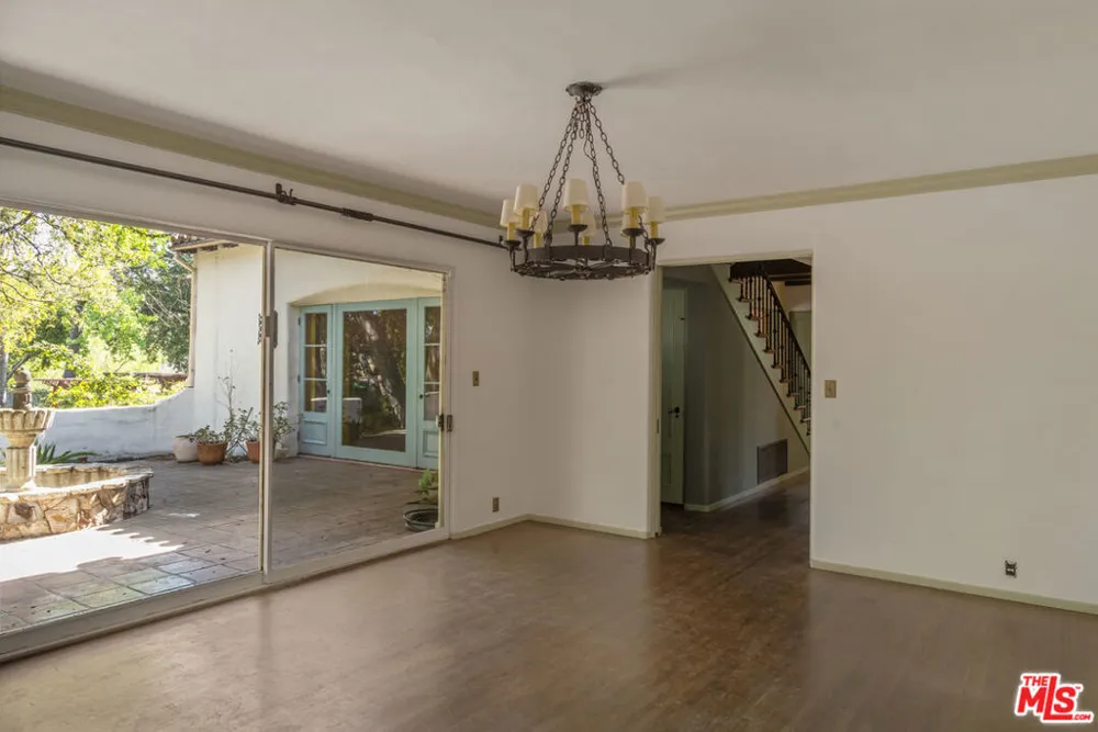 1788 Pepper Drive Altadena, CA 91001