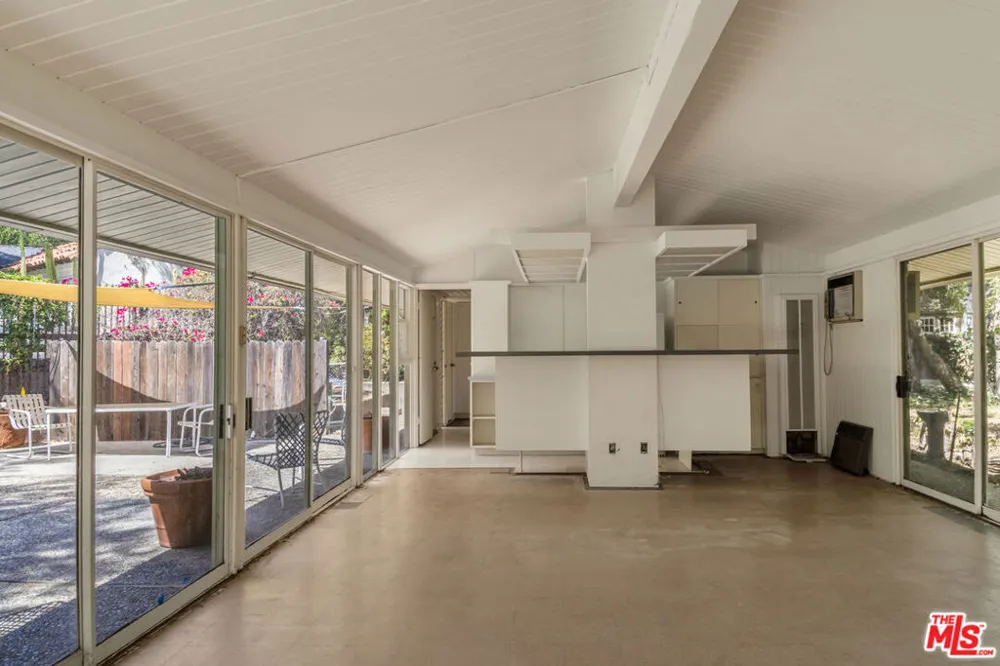 1788 Pepper Drive Altadena, CA 91001