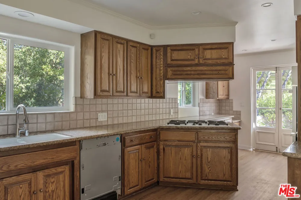 1788 Pepper Drive Altadena, CA 91001