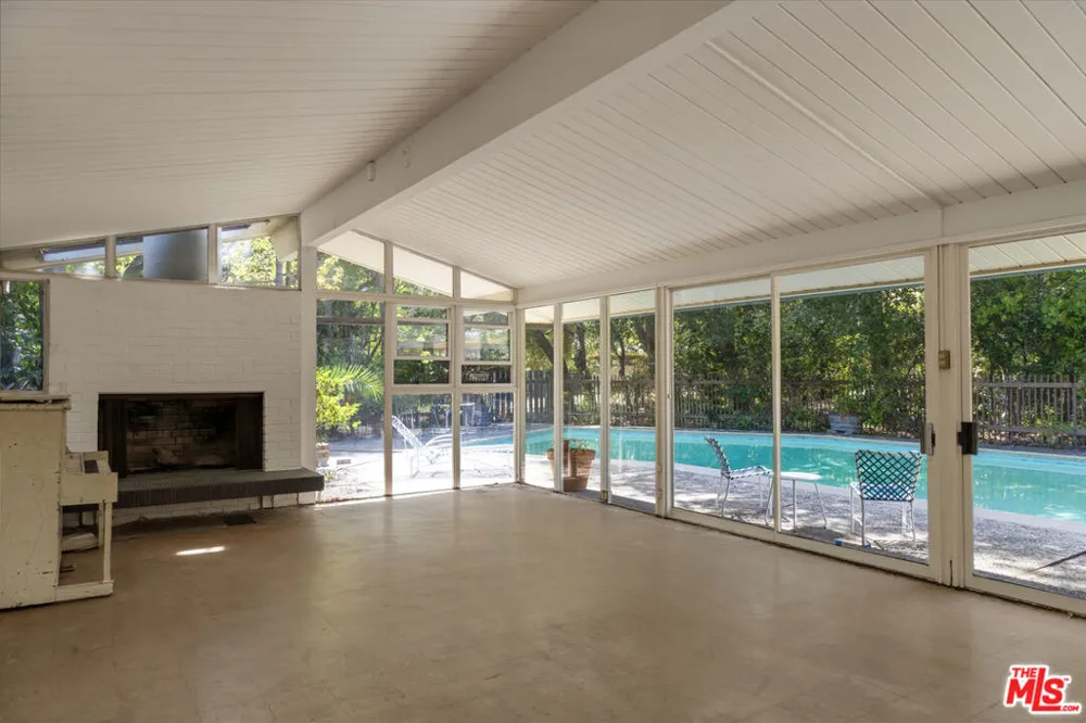 1788 Pepper Drive Altadena, CA 91001