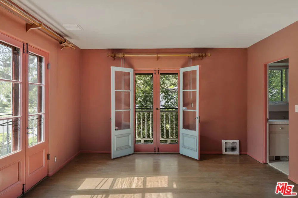 1788 Pepper Drive Altadena, CA 91001