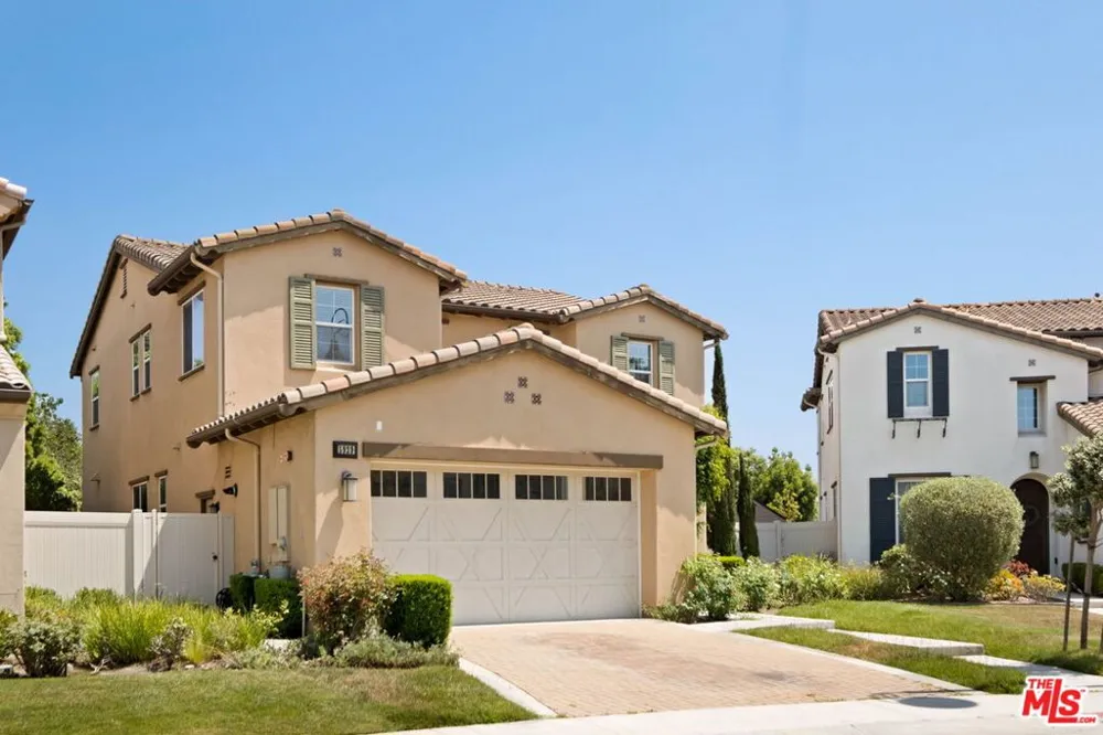 5929 Spelthorne Lane Los Angeles, CA 90034
