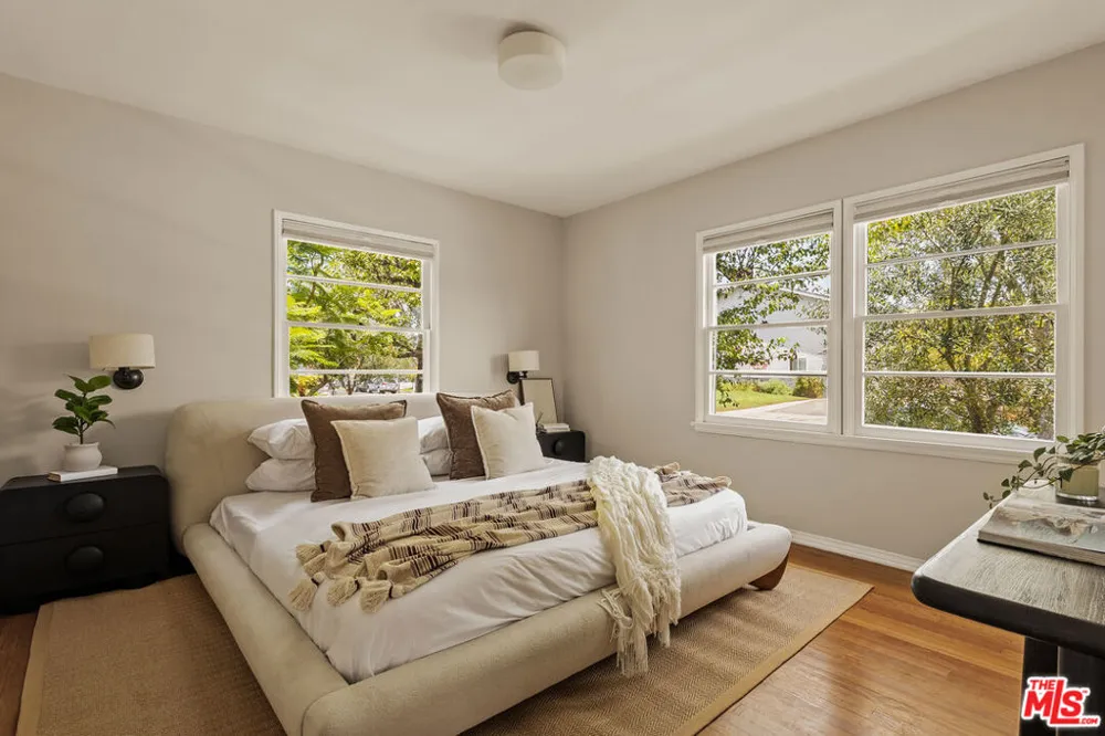 2264 29th Street #A Santa Monica, CA 90405