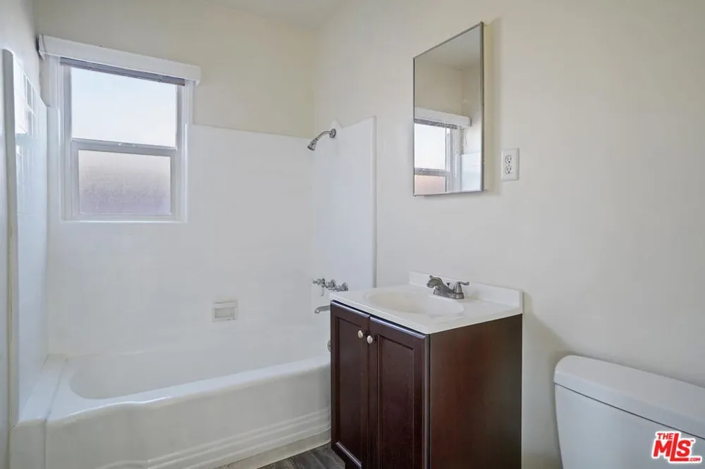 216 6th Avenue Venice, CA 90291