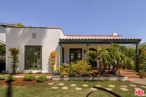 1412 Laveta Terrace