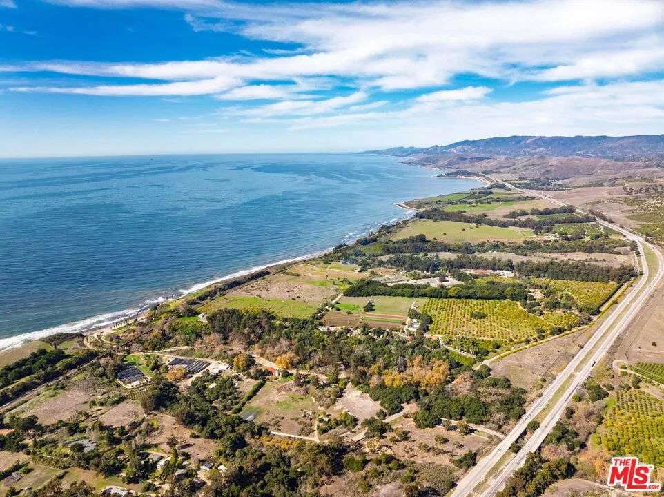 251 La Casa Grande Circle Goleta, CA 93117
