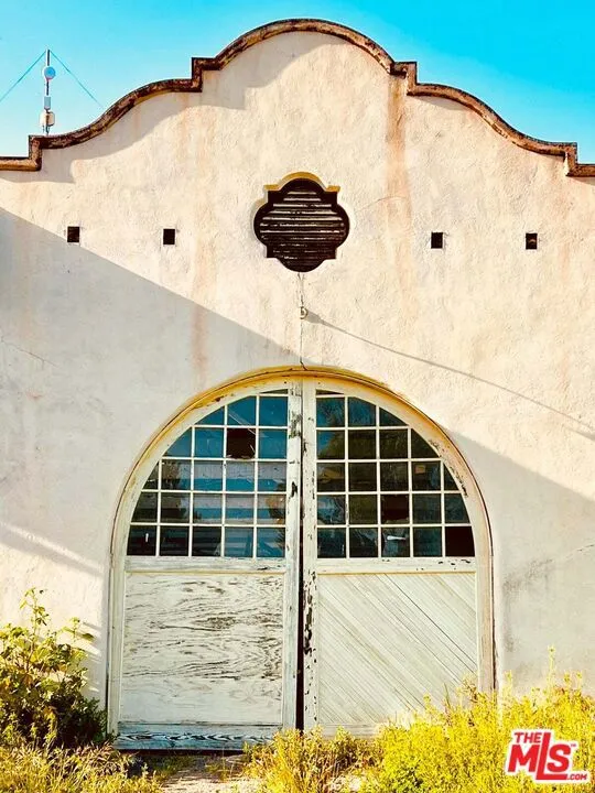 251 La Casa Grande Circle Goleta, CA 93117
