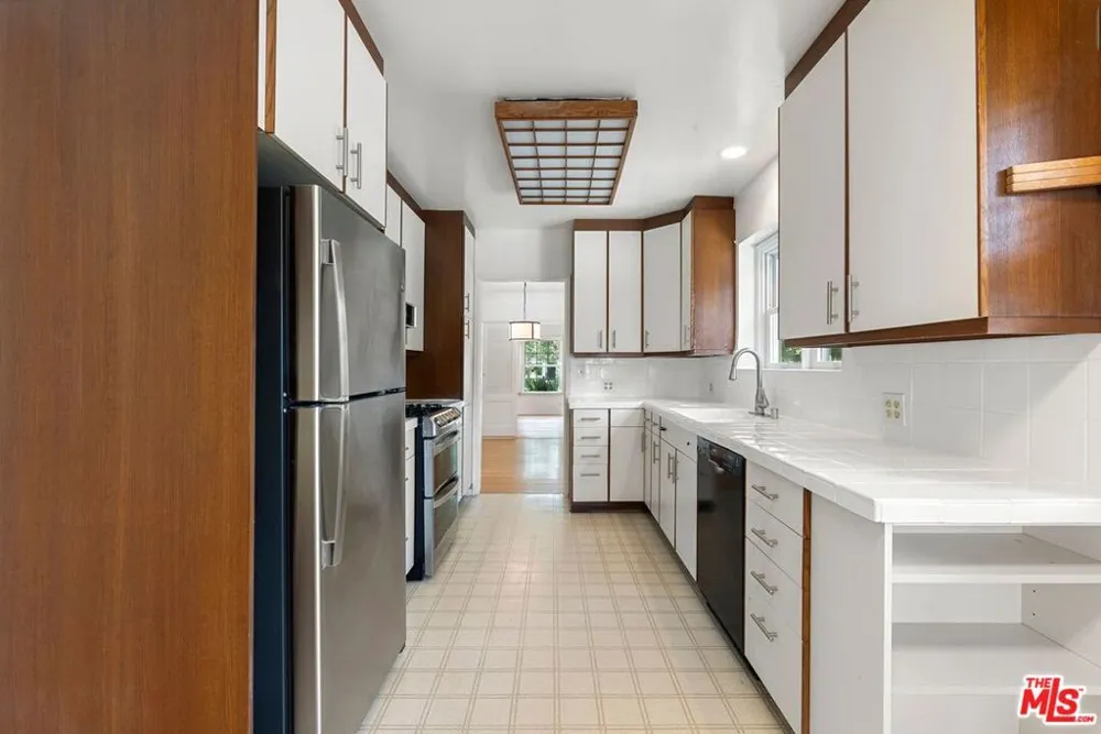 10593 Wilkins Avenue Los Angeles, CA 90024