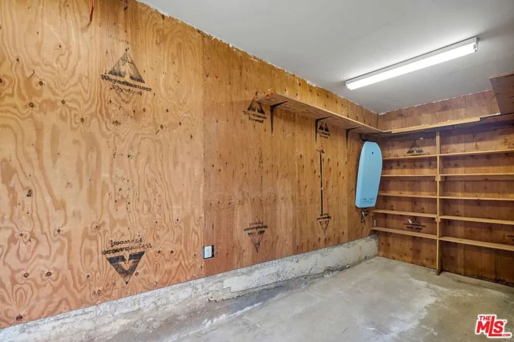 10593 Wilkins Avenue Los Angeles, CA 90024