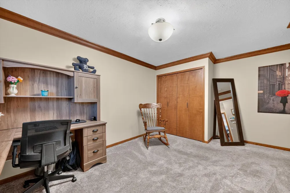 38921 Santa Barbara Street Clinton, MI 48036
