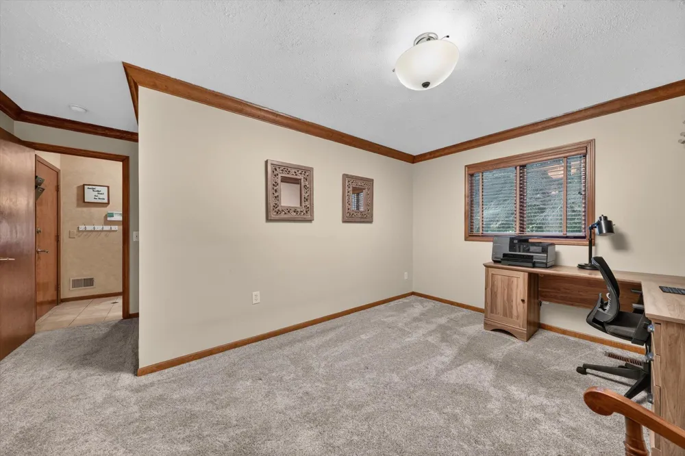 38921 Santa Barbara Street Clinton, MI 48036