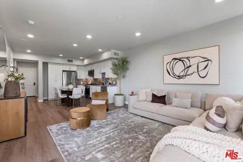 7428 Santa Monica Boulevard #406