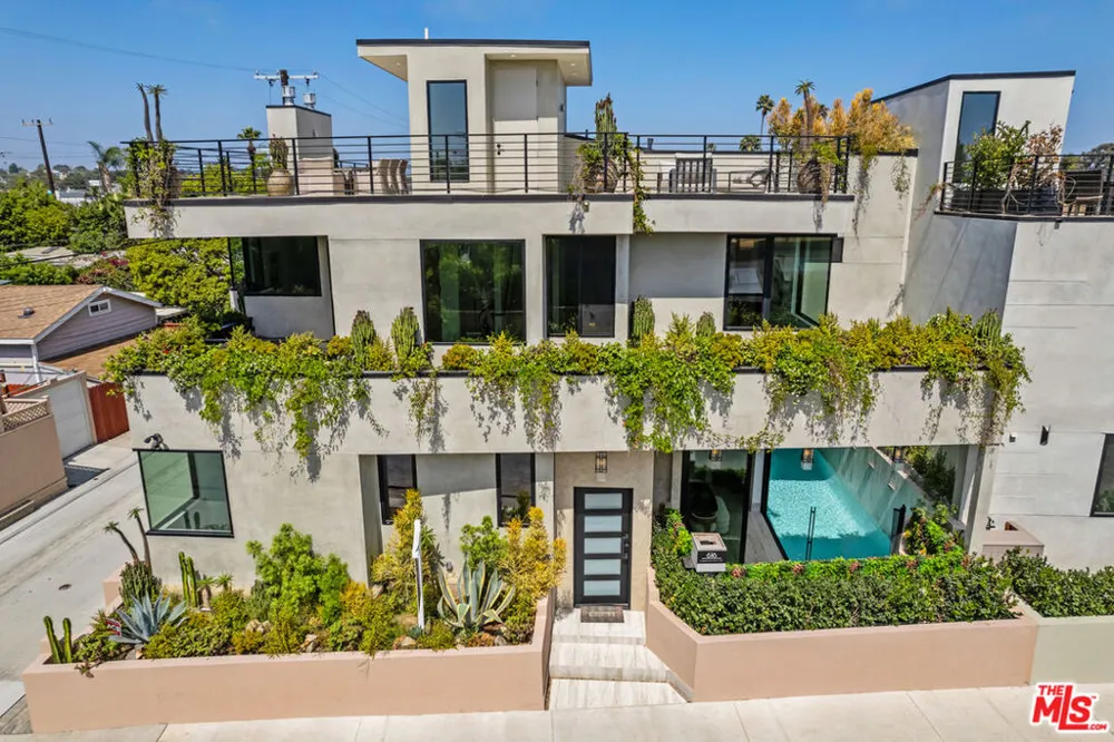 616 7th Venice, CA 90291