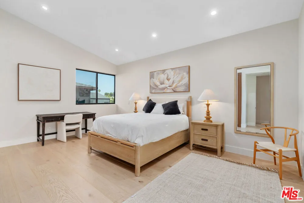 616 7th Venice, CA 90291
