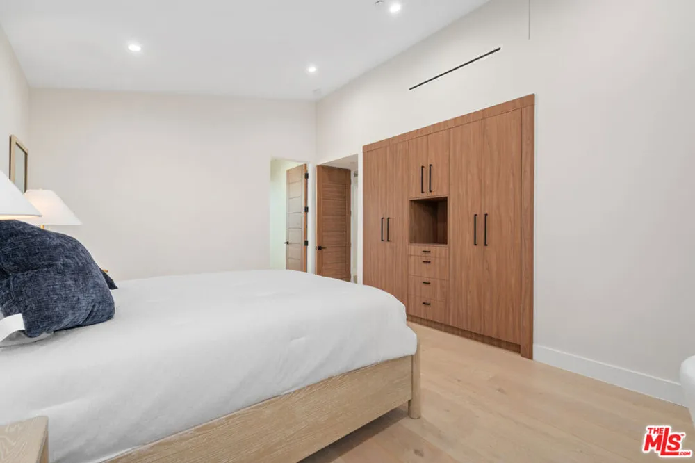 616 7th Venice, CA 90291