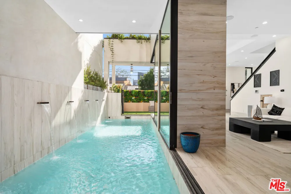 616 7th Venice, CA 90291