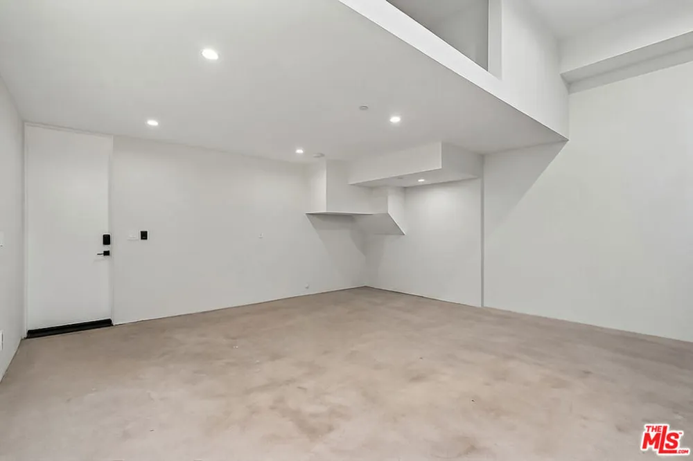 616 7th Venice, CA 90291