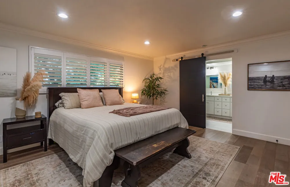 3240 Shelby Drive Los Angeles, CA 90034