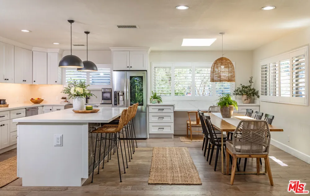 3240 Shelby Drive Los Angeles, CA 90034