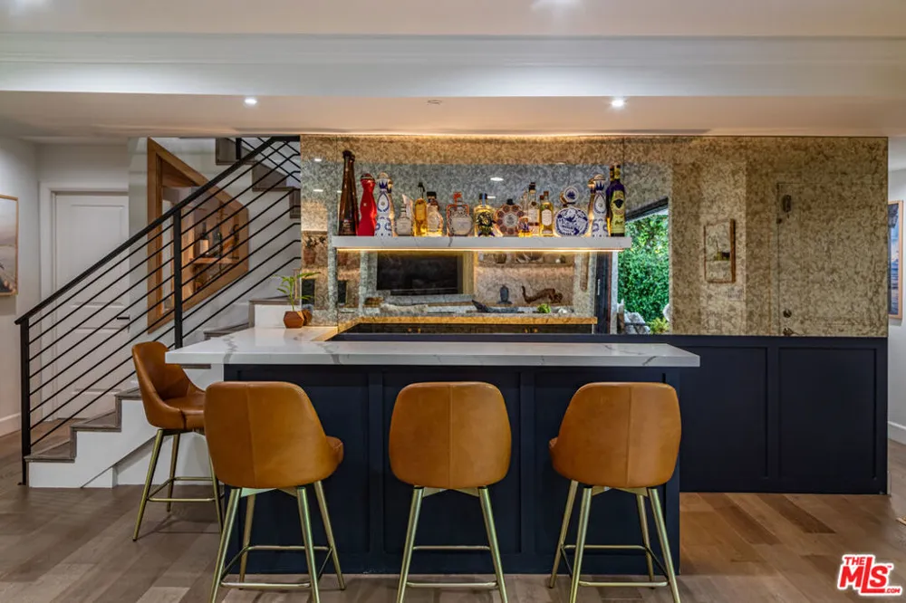 3240 Shelby Drive Los Angeles, CA 90034