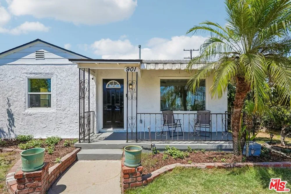 901 W Brazil Street Compton, CA 90220