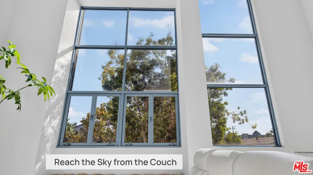 1511 16th Street #201 Santa Monica, CA 90404