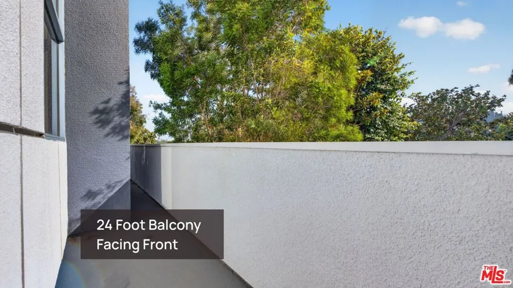 1511 16th Street #201 Santa Monica, CA 90404